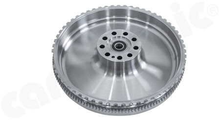 Lightweight flywheel - - 40% weight reduction<br>
- made from high strength forged carbon steel<br>
- for models with manual transmission only<br>
<b>Part No.</b> CARRSS100964993